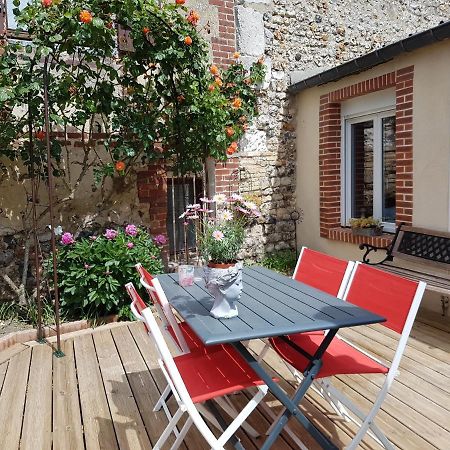 Apartamento La Tourterelle La Rivière-Saint-Sauveur Exterior foto