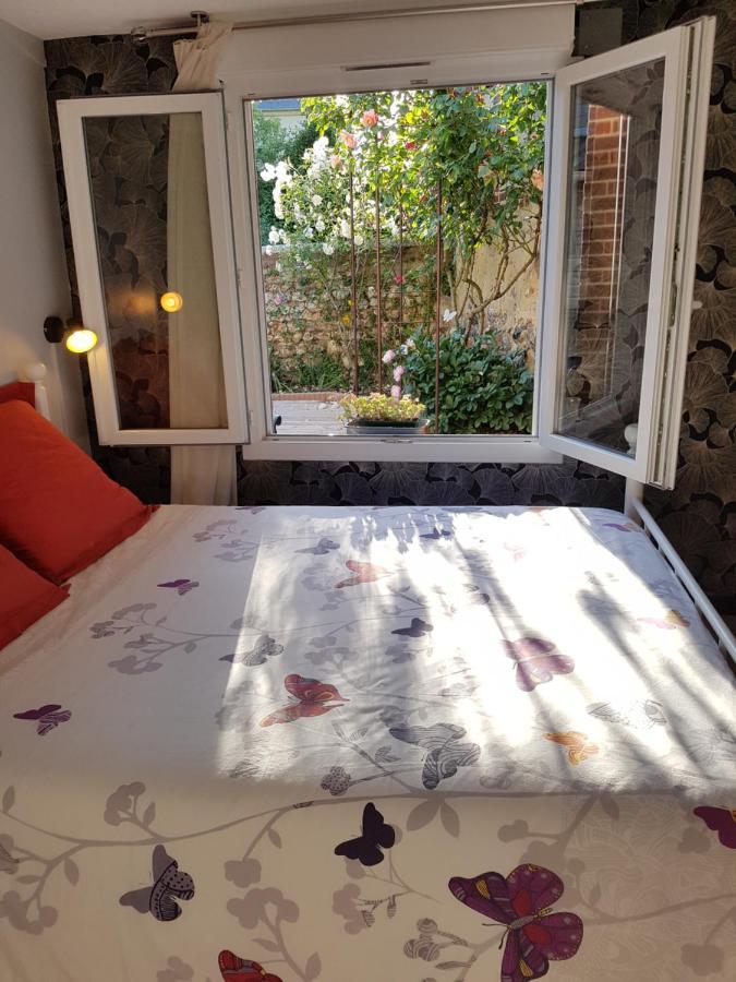 Apartamento La Tourterelle La Rivière-Saint-Sauveur Exterior foto