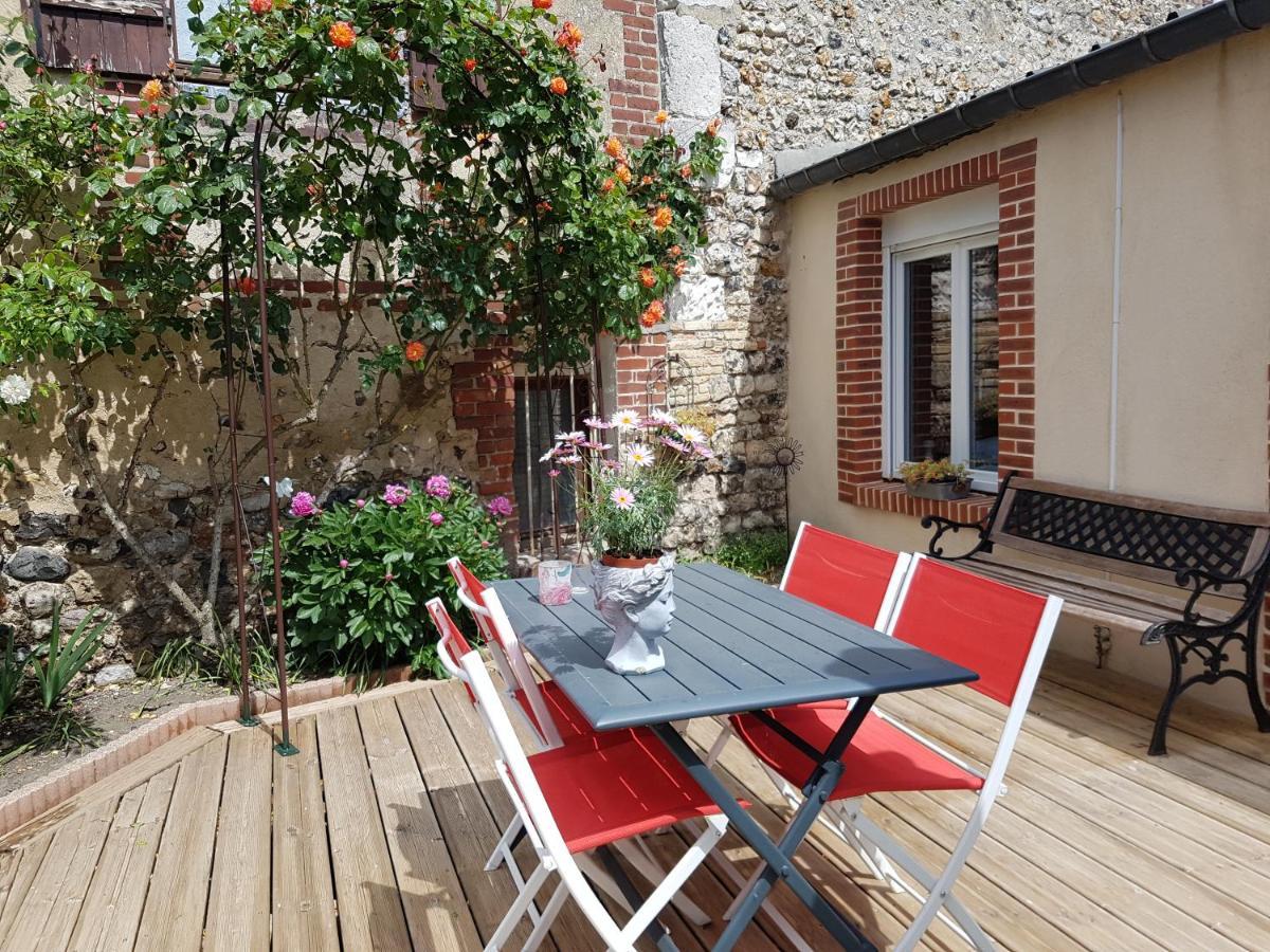 Apartamento La Tourterelle La Rivière-Saint-Sauveur Exterior foto