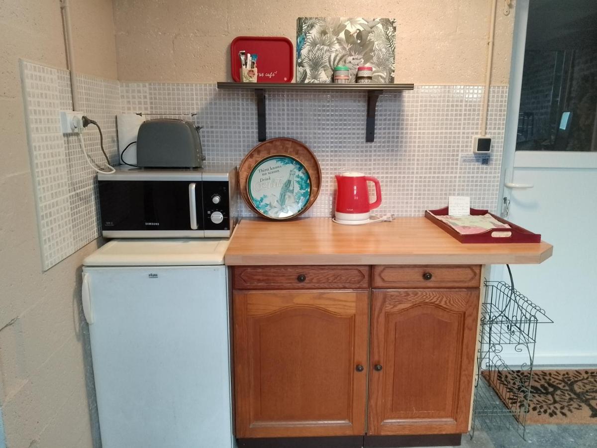 Apartamento La Tourterelle La Rivière-Saint-Sauveur Exterior foto